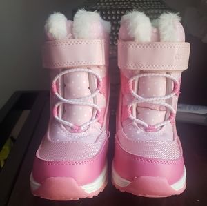 Toddler pink boots
